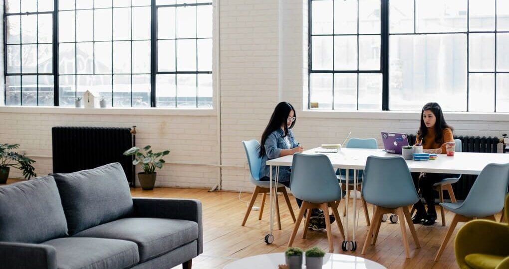 Servicios de consultoría social para proyectos sostenibles en Chile