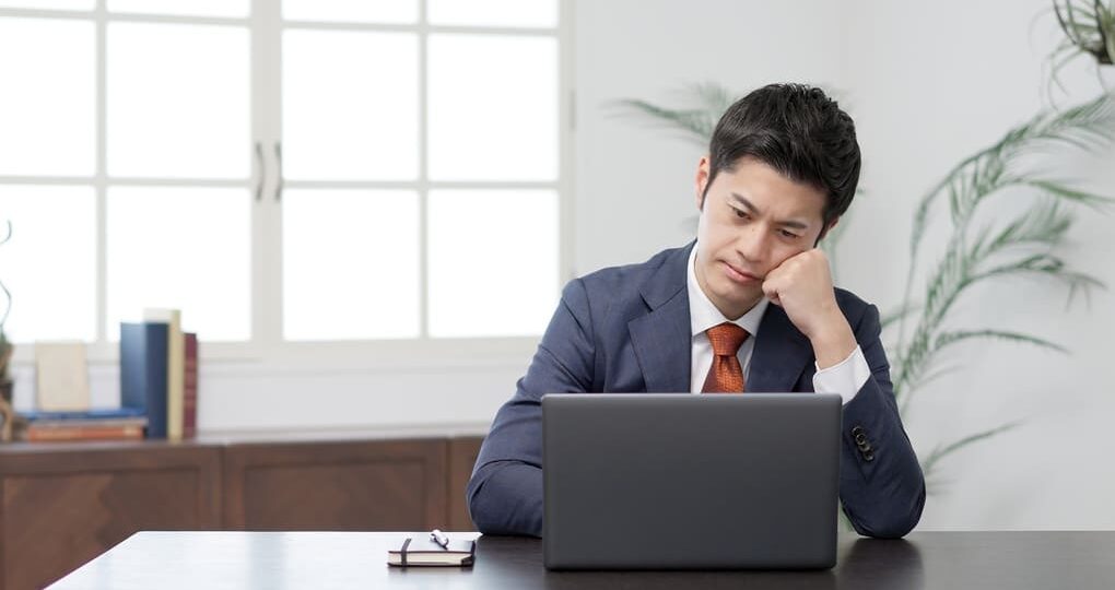 Reputación digital en Alicante: cómo convertir críticas en oportunidades